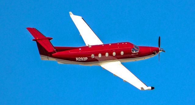 Pilatus PC-12 (N292P) - N292P STEELMAN AVIATION 2005 PILATUS PC-12/45 s/n 630 - McCarran Intl. Airport (KLAS)br /August 18, 2017br /Photo: TDelCoro