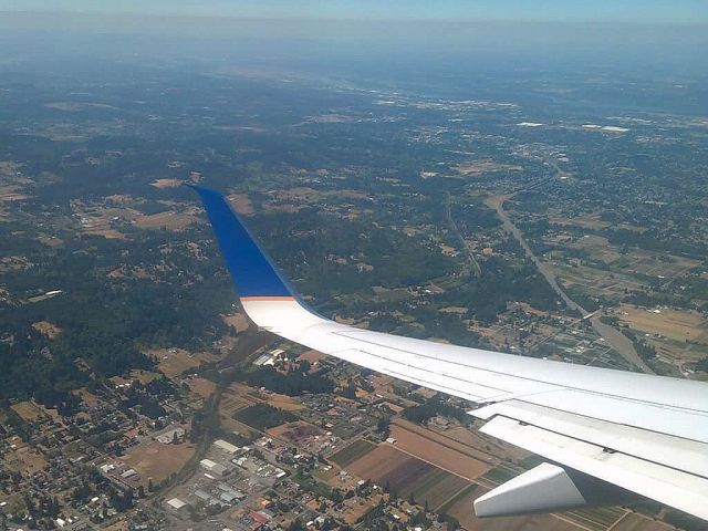 — — - Departure from KSFO flight to KPDX