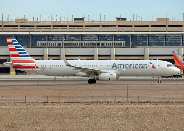 Airbus A321 (N151AN)