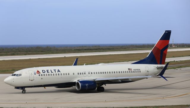 Boeing 737-800 (N399DA)
