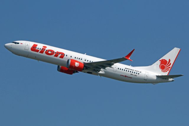 Boeing 737 MAX 9 (PK-LRI)