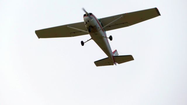 Cessna Skyhawk (N65716)