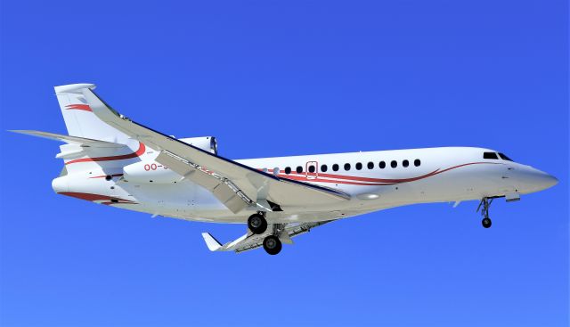 Dassault Falcon 8X (FYG122) - Its OO-SBO