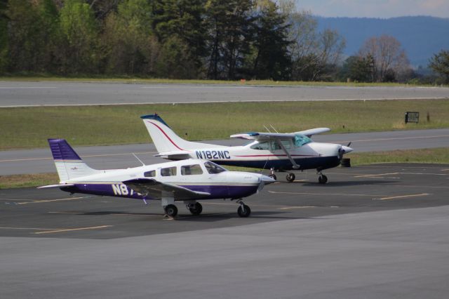 Cessna Skylane (N182NC) - Parked br /Owned By: Blue Ridge Aircraft Holdings LLC