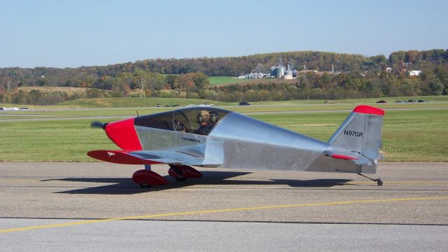 N97GR — - Kit Plane taxing at Frederick MD.