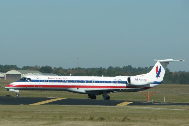 Embraer ERJ-135 (N622AE) - About to take-off from runway 32 at Shreveport Regional heading to DFW.