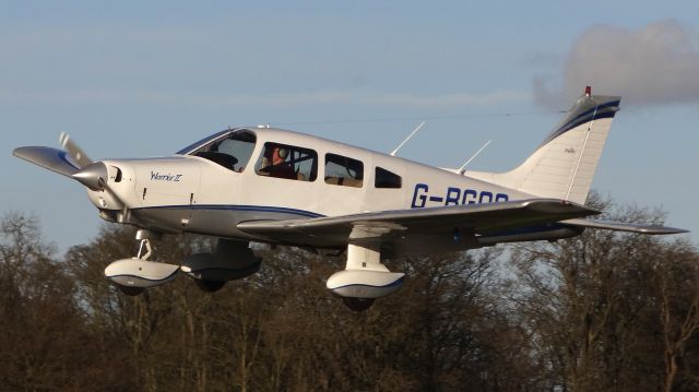 Piper Cherokee (G-BGOG)