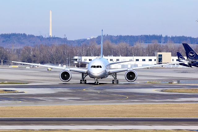 Boeing 787-8 (N27901)