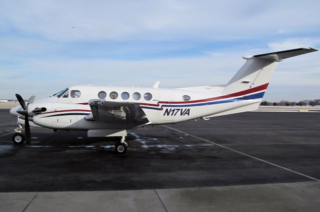 Beechcraft Super King Air 200 (N17VA)