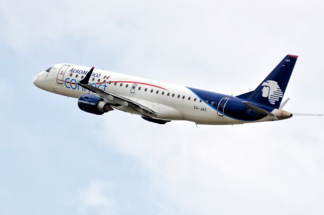 Embraer 170/175 (XA-JAC)