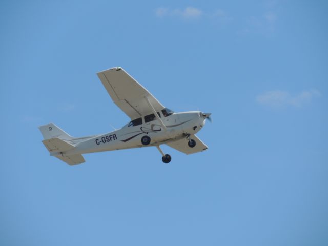 Cessna Skyhawk (C-GSFR)