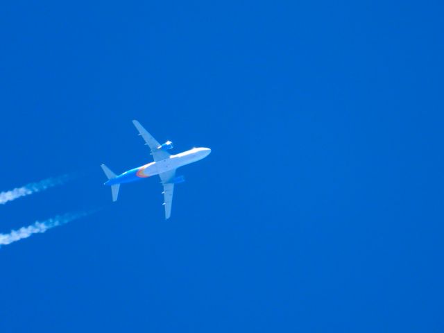 Airbus A320 (N238NV)