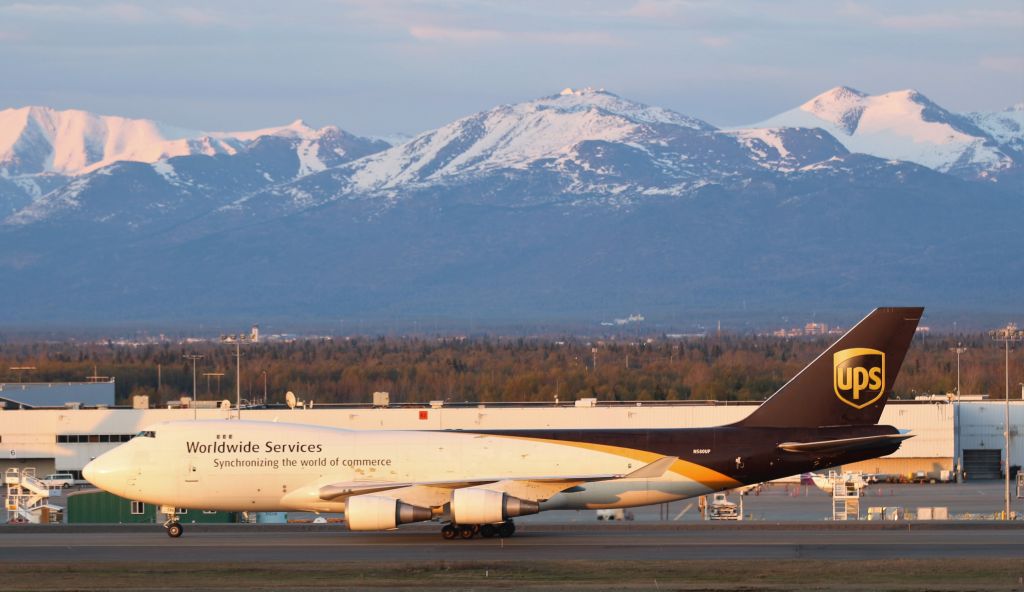 Boeing 747-400 (N580UP)
