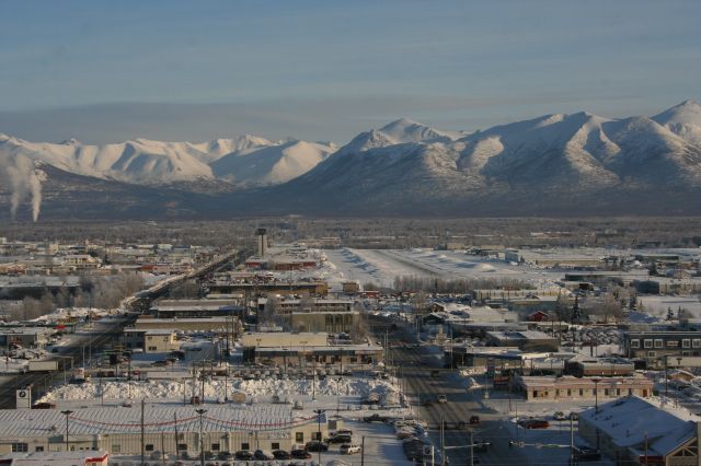 Cessna Skyhawk (N13205) - Inbound Merrill Field, Anchorage Alaska