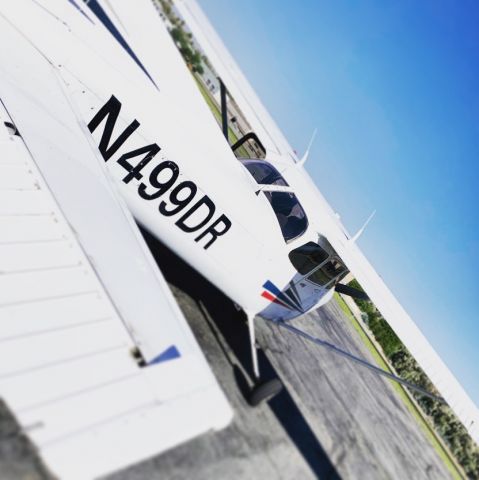 Cessna Skyhawk (N499DR) - Fueled and ready to continue on the Cross Country.