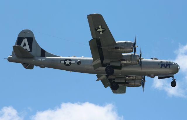 Boeing B-29 Superfortress (NX529B)