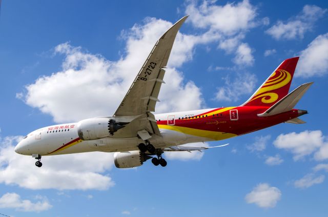 Boeing 787-8 (B-2723) - Hainan Airlines 787 B-2723 landing Toronto