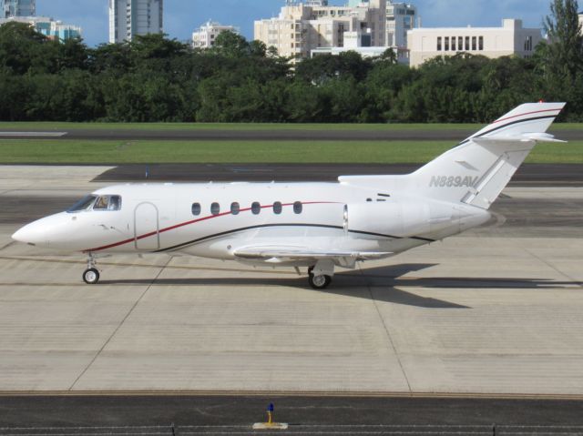 Hawker 800 (N889AV)