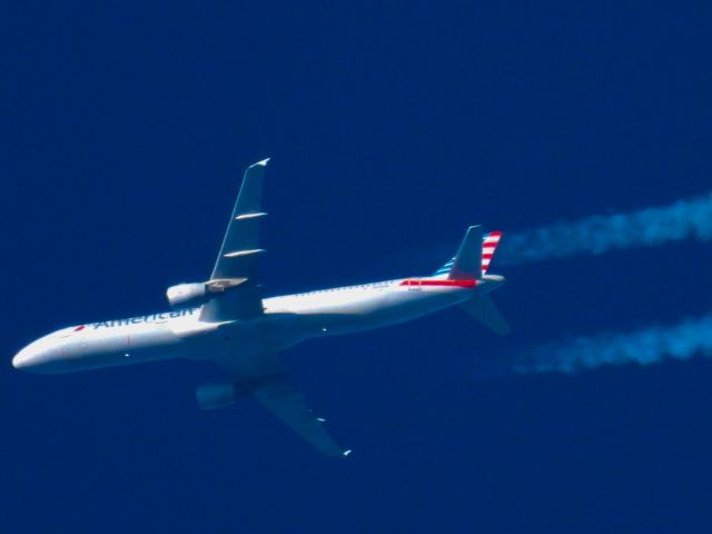 Airbus A321 (N150UW)