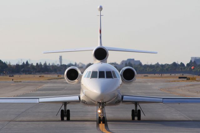 Dassault Falcon 900 (N191AE)