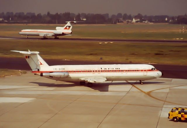 YR-BCM — - TAROM BAC1-11 525FT cn256 Archief sep83