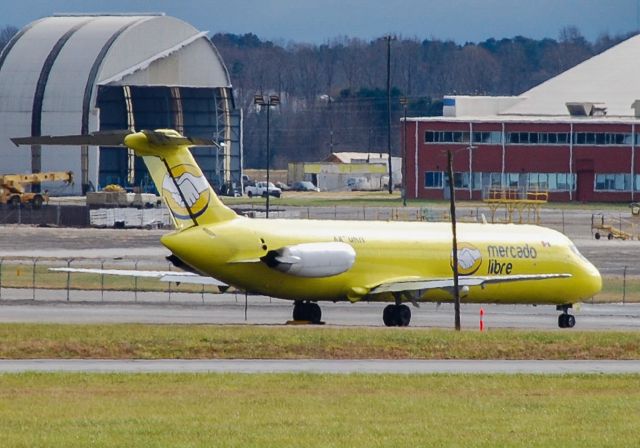 McDonnell Douglas DC-9-30 (XA-URM) - Parked at Donaldson Center.  Finally caught the banana in person!  12/20/2021.