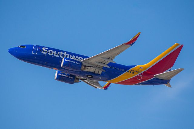 Boeing 737-700 (N209WN) - SWA6963 - RNO to LAS - 19 Dec, 2020