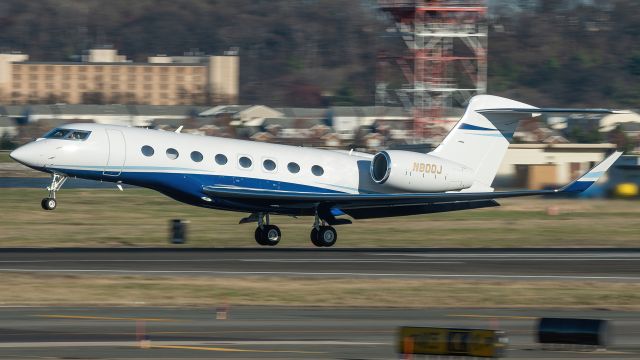 GULFSTREAM AEROSPACE G-7 Gulfstream G600 (N800J) - N800J rotating out of Reagan Airport's runway 01 for a flight to Trenton