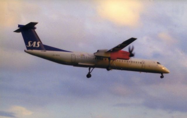 de Havilland Dash 8-400 (LN-RDQ)
