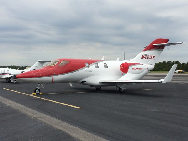 Honda HondaJet (N421EK)