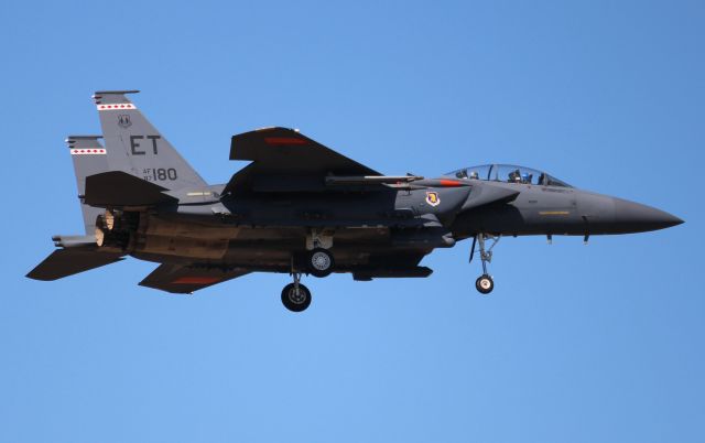 McDonnell Douglas F-15 Eagle (87-0180)