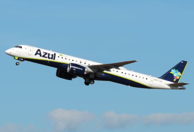 EMBRAER 195 (PS-AER)