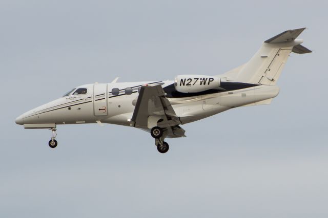 Embraer Phenom 100 (N27WP)