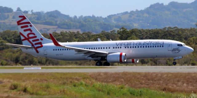 Boeing 737-700 (VH-YIT) - 9 November 2014