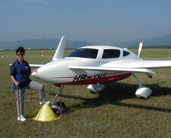 VELOCITY Velocity (HB-YHV) - After landing in Cplamr, France (LFGA)