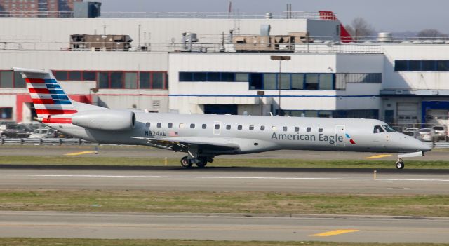 Embraer ERJ-145 (N624AE)