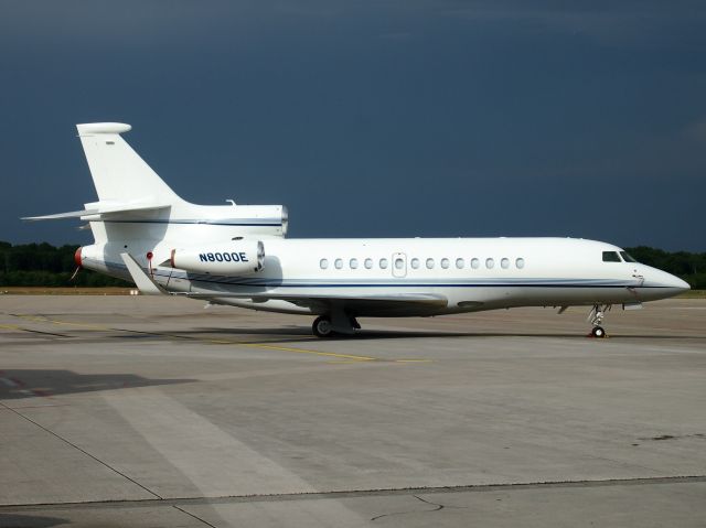 Dassault Falcon 7X (N8000E)