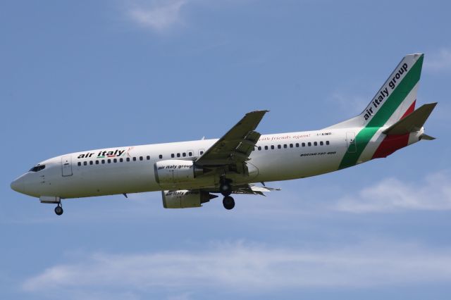 BOEING 737-400 (I-AIMR) - Approaching Verona