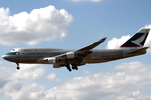 Boeing 747-400 (B-HKJ)