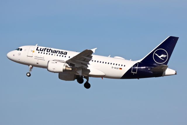 Airbus A319 (D-AILB)