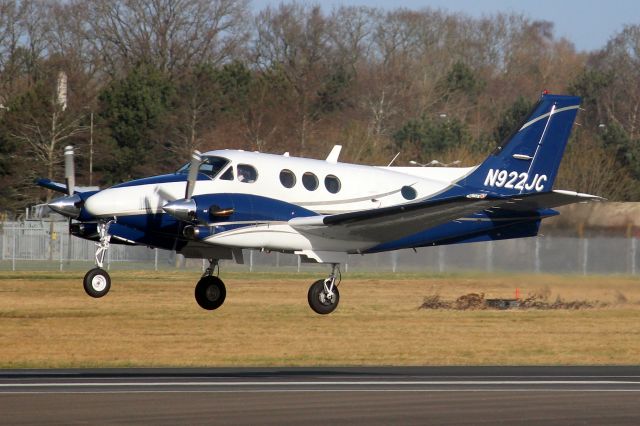 Beechcraft King Air 90 (N922JC) - Airborne off rwy 24 on 7-Feb-22 returning to EGTE after an overnight stay.