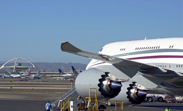 BOEING 747-8 (A7-HBJ)