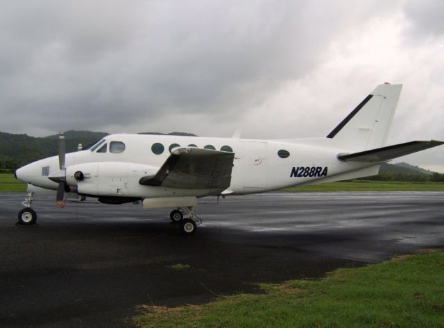 Beechcraft King Air 90 (N288RA)