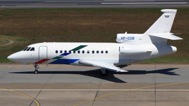 Dassault Falcon 900 (VP-CGB)