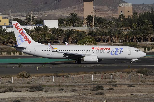 Boeing 737-800 (EC-JHL)