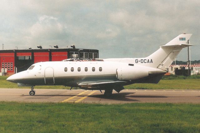 Hawker 800 (G-OCAA) - Taxiing for departure in Jul-98.br /br /Transferred to Cayman Islands 16-Aug-02 as VP-CLX,br /then reregistered C6-IUN in Oct-10.