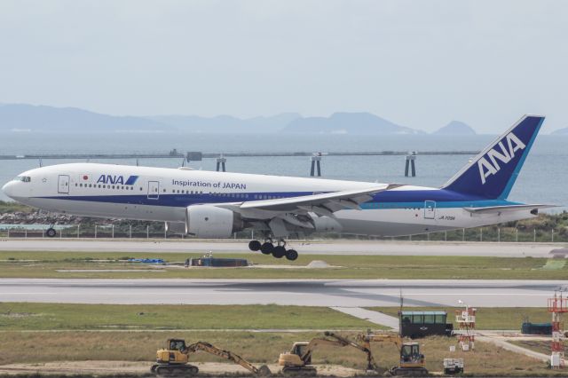 Boeing 777-200 (JA709A)