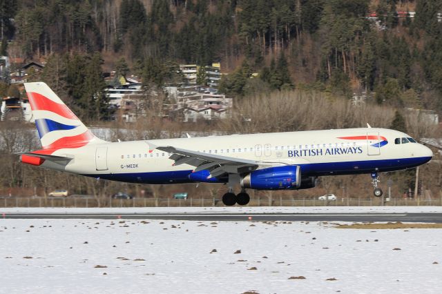 Airbus A320 (G-MEDK)