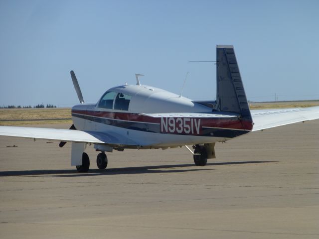 Mooney M-20 (N9351V)