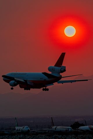 McDonnell Douglas DC-10 (N522AX) - Tanker 912 returning to San Bernardino after last flight of the day.